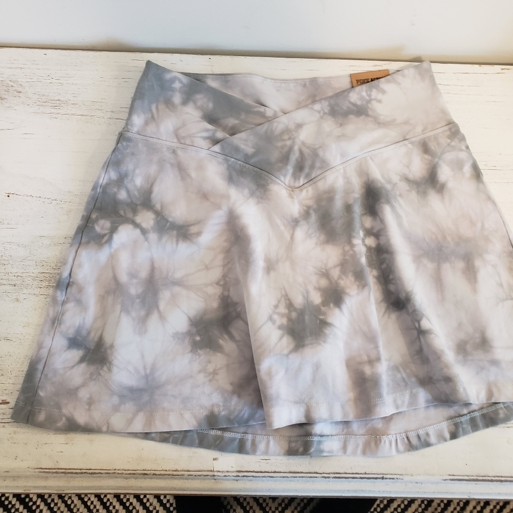 PINK Victoria's Secret Gray Tie-Dye Skirt
